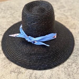 Coolibar UPF 50 + women’s hat